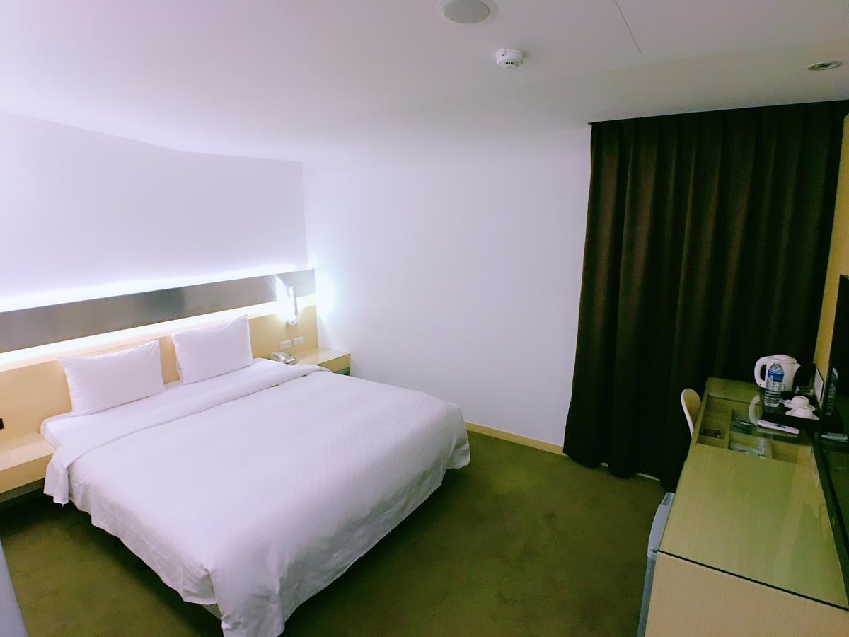 Meng Qi Hotel Taipei Exterior photo
